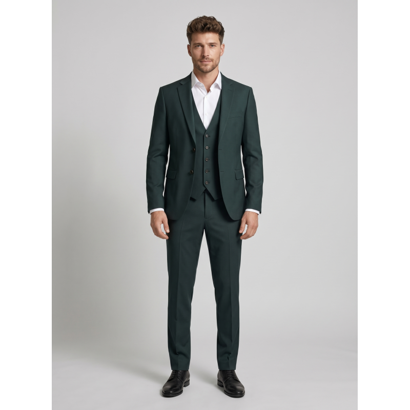 Elegantna moška trodelna obleka GAL v zeleni barvi – moderna slim fit obleka za poslovne, svečane in vsakodnevne priložnosti. Premium moška obleka z elegantnim krojem in kakovostno izdelavo.